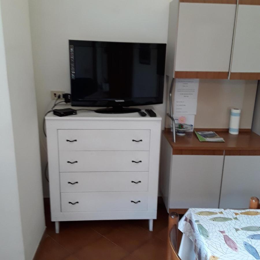 Le Ginestre Διαμέρισμα Λεβάντο Εξωτερικό φωτογραφία